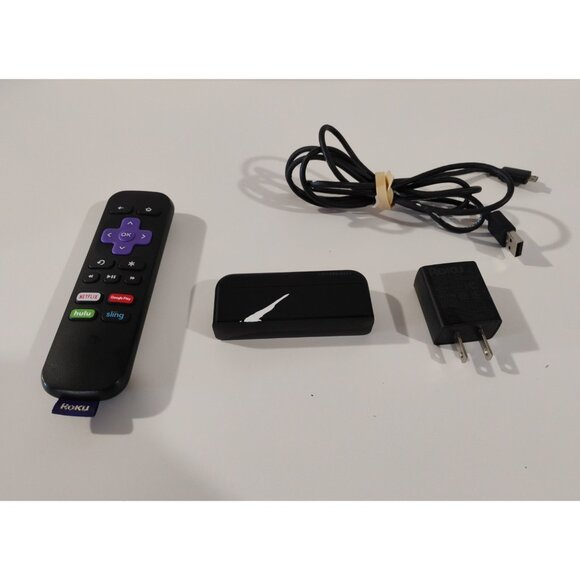 Roku 3900x Streaming Device - W/ Remote & Power Cord - Tested Working - Picture 7 of 14